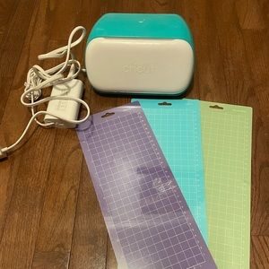 Cricut Joy Cutting Machine